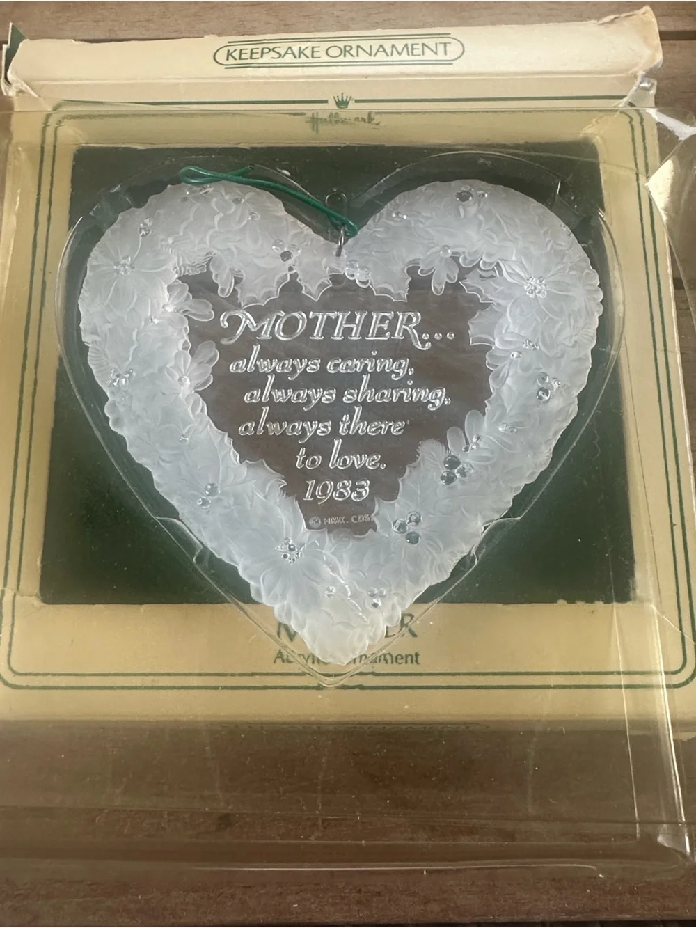 Holiday Highlights Keepsake Vintage 1983 Tree Ornament “Mother” Graphics